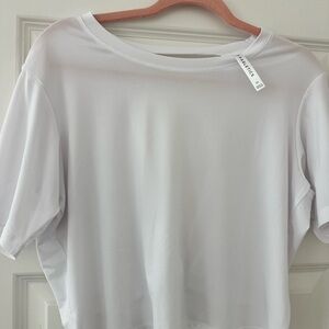 FABLETICS BACKLESS WORKOUT TOP